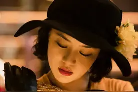 三读《第一炉香》才明白：女人“图财”或“图色”，下场都一样图片