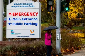 BC省紧急扩大卫生禁令！马上开打第三针，5岁以上强制戴口罩图片