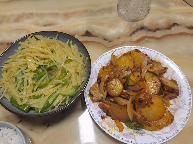 土豆千万不能这么吃！医生提醒，土豆没吃对容易伤身体