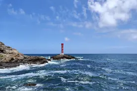 广东阳江：海陵岛之地拿海灯塔图片