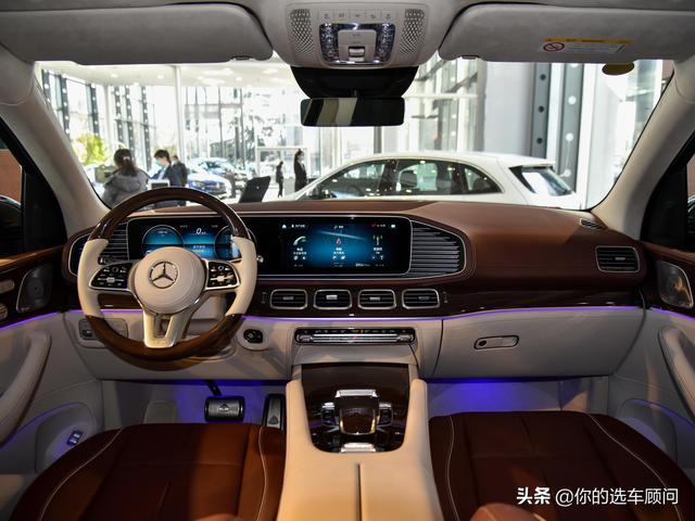 顶级奔驰200万以内！大老板选择的迈巴赫SUV，实拍奔驰迈巴赫GLS