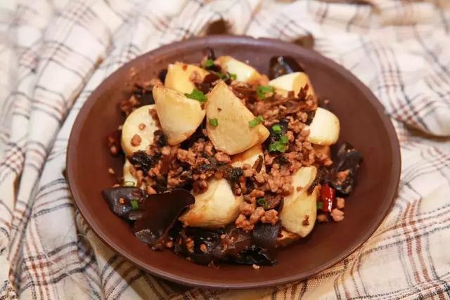 整个五月的鲜，一道菜全吃上了：今夏餐桌的新宠