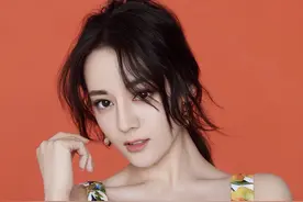 迪丽热巴小姐姐的这款颜你吃不吃，颜值在线身材更是大写的优图片