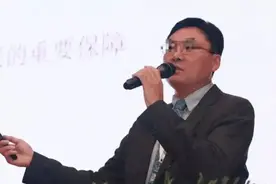 高管涉嫌性侵养女，曾发文称对幼女性侵打击不足图片