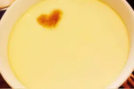 牛奶和鸡蛋好搭档，一拌一蒸，10分钟出锅，美味营养高图片