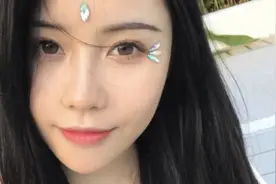 小说：要么是富婆，要么就是阔太太图片