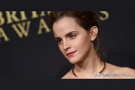 “赫敏”艾玛·沃特森人生的第一笔大开销，是带老爸出国度假图片
