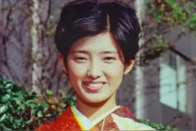 承受私生女之痛的山口百惠，一定要给儿子最完美的家庭图片