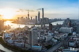 华润置地：科技+产业，央企巨舰的大象转身之路图片