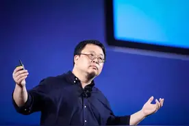 罗永浩进军直播界，已收到1000多份产品邀约，包括威马汽车、OPPO、中兴图片