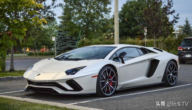 雷克萨斯LFA复活！4.0L双涡轮让GT-R汗颜，章男兄：我的小傲娇