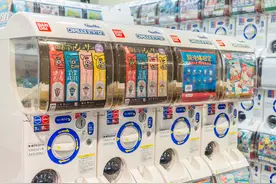 日本奇葩扭蛋大赏，给你“扭”个世界图片