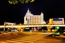 川南重镇：泸州图片