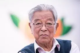 褚时健传奇人生：从“烟王”到“橙王”，74岁的高龄重新出发图片