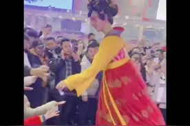 「一起动手做」制作一个不倒翁，一起了解重心的秘密图片
