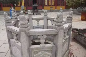 “锁龙井”的铁链拉不到头，莫非真的有龙？专家捞出奇怪物件图片