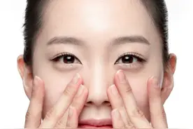 祛除黑头的坑，你踩了几个？教你温和不伤肤也能轻松去黑头图片