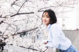 小说：每每想到她是怎么一步步沦为妹妹的垫脚石，她就恨得想死图片