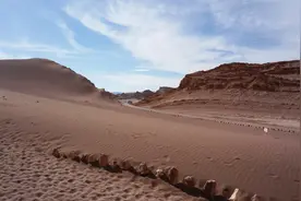 沙漠打卡！武汉的Atacama Coffee 咖啡店｜外物设计图片