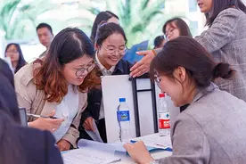 985、211大学到底好在哪？毕业生坦言：4大优势普通大学比不了图片