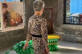 70岁成了“股神”，76岁打算玩抖音…奉贤阿姨的快乐，你可能想象不到！图片