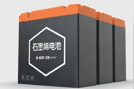 石墨烯、铅酸和锂电池，哪个更划算？一看便知，车主：不会换错了图片
