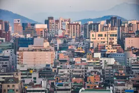 韩国首尔——一座千万人口的国际大都市，却建在山坡上图片