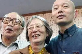 葛存壮：因出演坏蛋，差点没结成婚，坦言儿子葛优是一生的骄傲图片
