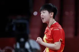 丁宁夸赞孙颖莎是“好学的孩子”，奥运出任解说，9月进北大上学图片
