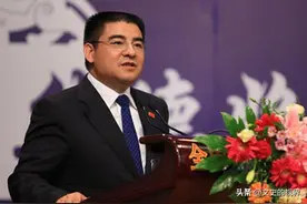 “中国首善”陈光标，慈善捐20亿后“失踪”，如今在乡下农村种地图片