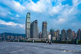 最“山寨”的重庆建筑，模仿百年历史的国外高楼，名字也毫不避讳图片