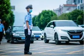 特别企划丨警察爸妈“陪”你高考图片