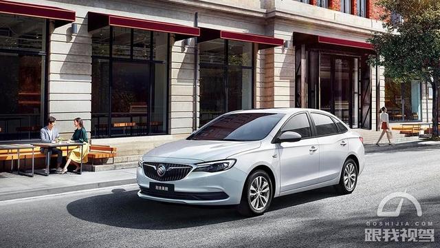 落地10万的热销家轿 别克英朗和日产轩逸该选谁？