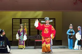 新开镇剧团一一乡镇黄梅戏剧团的兴起与红火图片