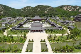 实拍我国神秘的佛学大学，课堂敲木鱼，毕业就拥有本科学历图片