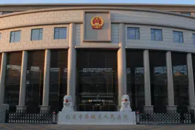 这是犯罪！男子剪断小区楼顶5G光缆四次，获刑三年半图片