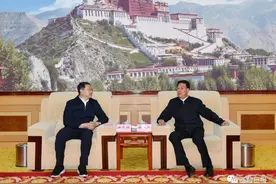 吴英杰齐扎拉与关志鸥一行座谈图片