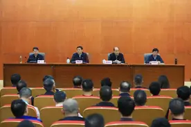 南昌市红谷滩区召开领导干部大会图片