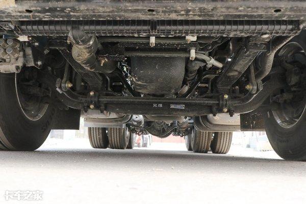 4款旗舰牵引车中的王牌，不会有卡友不喜欢吧？
