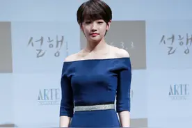 《寄生虫》女主朴素丹，真是太漂亮了图片