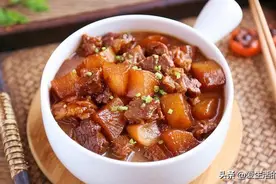 广西婆婆做的晚餐，5菜1汤在朋友圈火了，网友：油大肉多吃得香图片