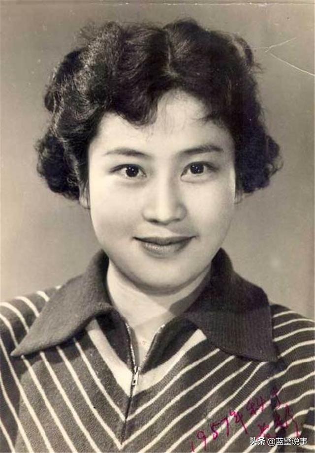五十年代美丽女演员安琪，他孩子本来是叶大鹰