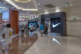 国人真的给Nike脸了！要是像国安一样强硬，谁还敢撒野？图片