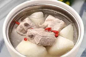 秋冬交替之际多给孩子吃山药，健脾又滋润，应季而食身体好图片