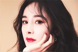 天生好看的女人，脸上有这四个特征，不化妆素颜也好看图片