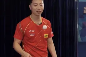 国乒冠军花式颠球，马龙用船桨炫技，王皓用筷子，王楠夏天疑穿貂图片