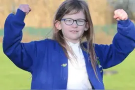 小女孩因染色体异常，使得能力“高于”常人，但我只愿做平凡人图片