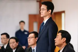 今年的首富，属马图片