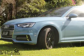 斜行车衣改色｜奥迪A4L改色膜-瓷器蓝图片