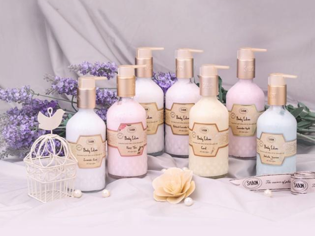 伊丽莎白身体乳有几个香味的